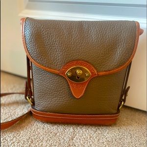 Vintage Dooney and Bourke Crossbody Purse